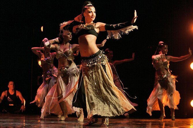 Dinner with traditional dance shows in cave restaurants - An In-Depth Look at the Cave Dinner Experience