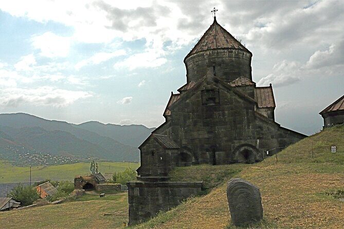 Discover Armenia: Tbilisi- Akhpat-Dilijan-Sevan-Yerevan-Tbilisi - The Sum Up