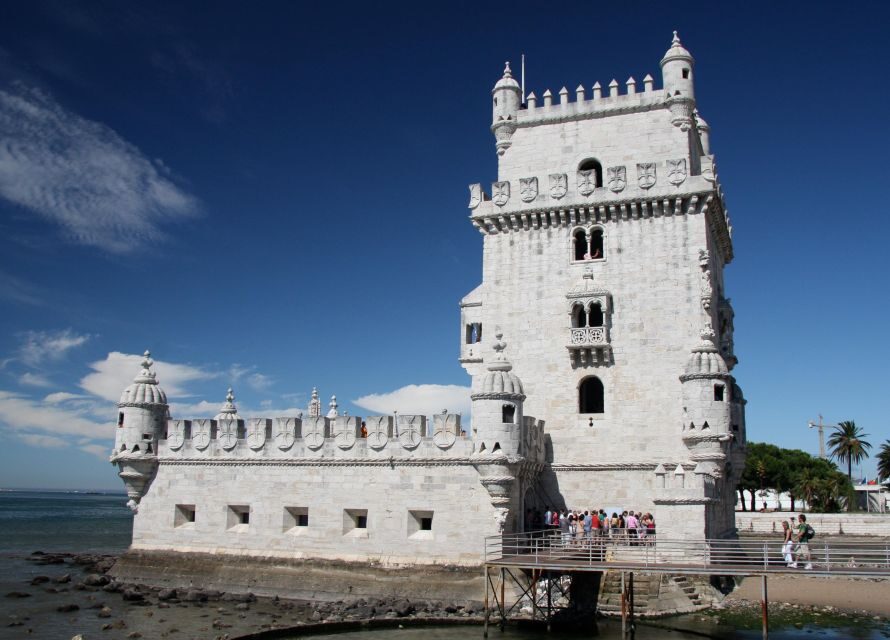 Discover Lisbon: Full Day City Tour - Navigating the City’s Heart: Alfama and Bairro Alto