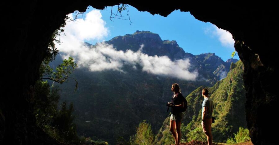 Discover Madeira's idyllic hikes & beauty on foot & wheels! - An In-Depth Look at the Tour Experience