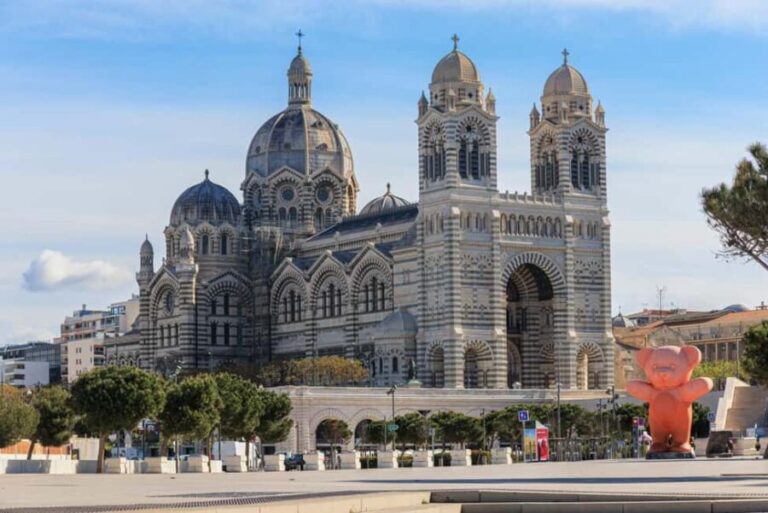 Discover Marseille: A Walking Tour of City Highlights - What’s Included and What’s Not