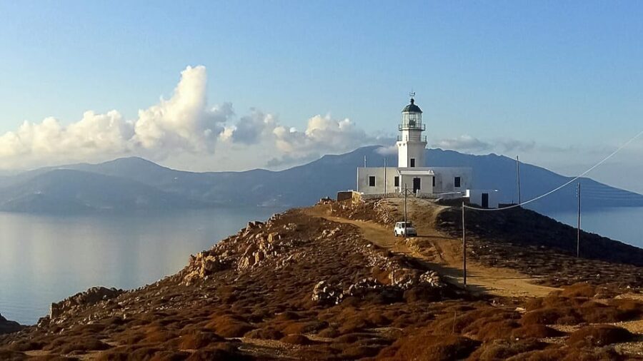 Discover Mykonos:4-Hour Van & Ano Mera Village Experience - Who Should Consider This Tour?