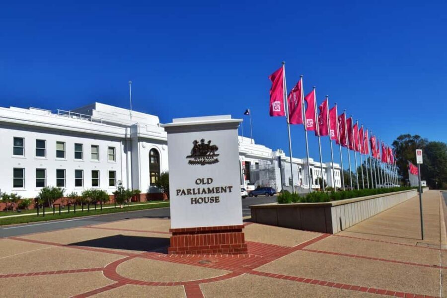 Discover Pearls of Canberra  Private Walking Tour - The Real Deal on Price and Value