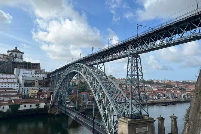 Discover Porto with an Official Guide: A Tour of Iconic Landmarks - A Deep Dive into the Porto Walking Tour Experience