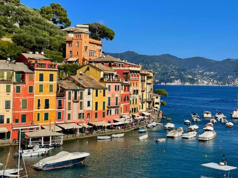 Discover Portofino on a Guided Walking Tour - Meeting and Starting Point