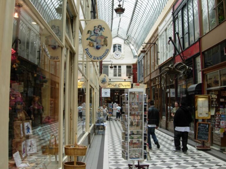 Discover Secret Passages in Paris - Practical Tips for Participants