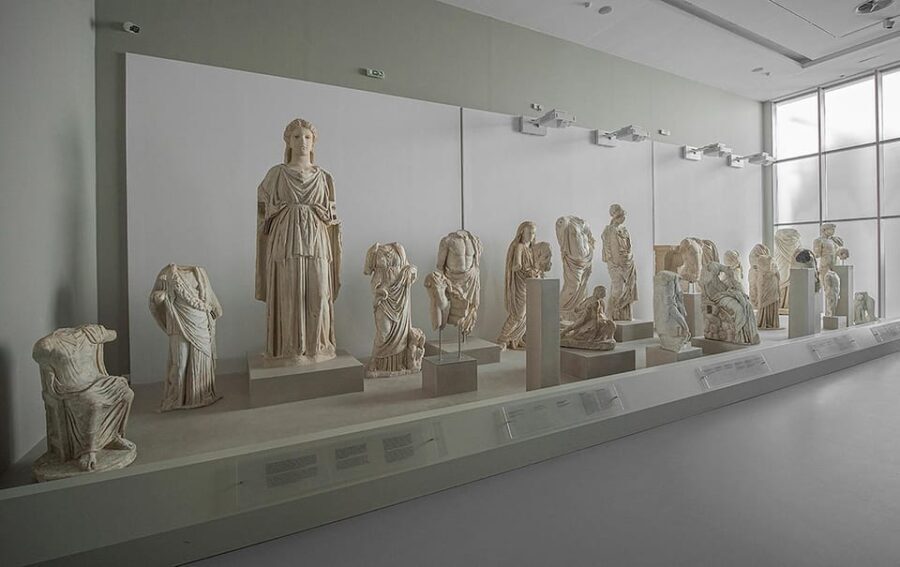Discover the Archaeological museum of Mesara and Lake Zaros - Who Will Love This Experience?