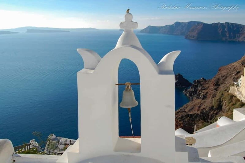 Discover The Hidden Gems Of Santorini - A Detailed Look at What to Expect