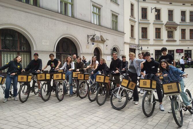 Discover the Jewish Quarter with a Bike Tour - Why This Tour Works for Different Types of Travelers
