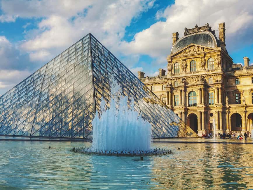 Discover the Louvre: Paris Art Tour + Mona Lisa pass - Walking Through the Louvre: What to Expect