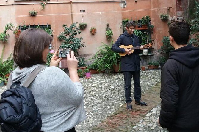 Discover the secrets of Genoa with a storyteller! - Exploring Genoa with a local storyteller: a detailed review