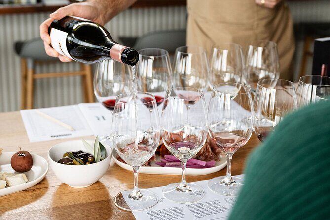 Discovery Tasting and Lunch - An In-Depth Look at the Discovery Tasting and Lunch at Rowlee Wines