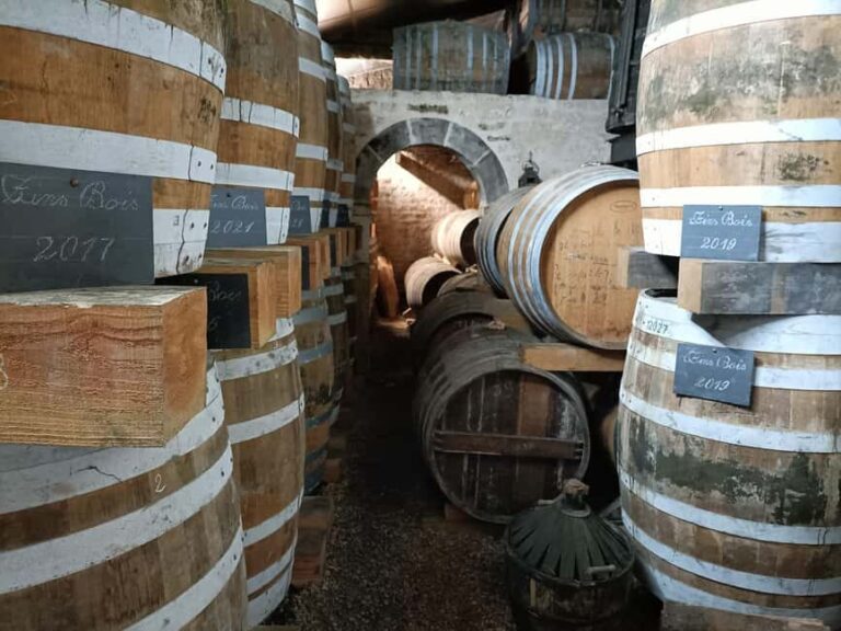 Distillerie Les 1309: Between tradition and modernity - close to Cognac - FAQs