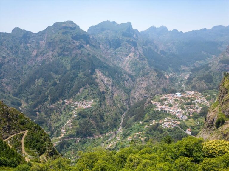 Do Funchal - Nun's Valley Tuk Tuk Tour (2h30) - The Experience in Detail