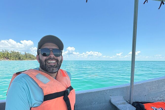 Dolphin watching by private boat from Isla Aguada - Who Should Consider This Tour?