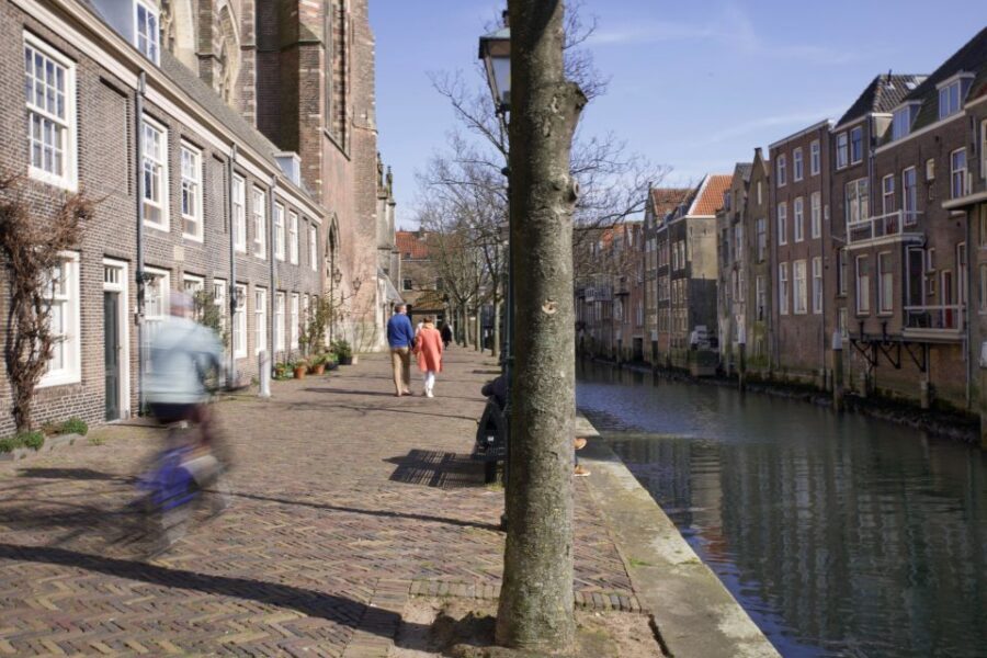 Dordrecht: Dark History Tour - What to Expect from the Dordrecht: Dark History Tour