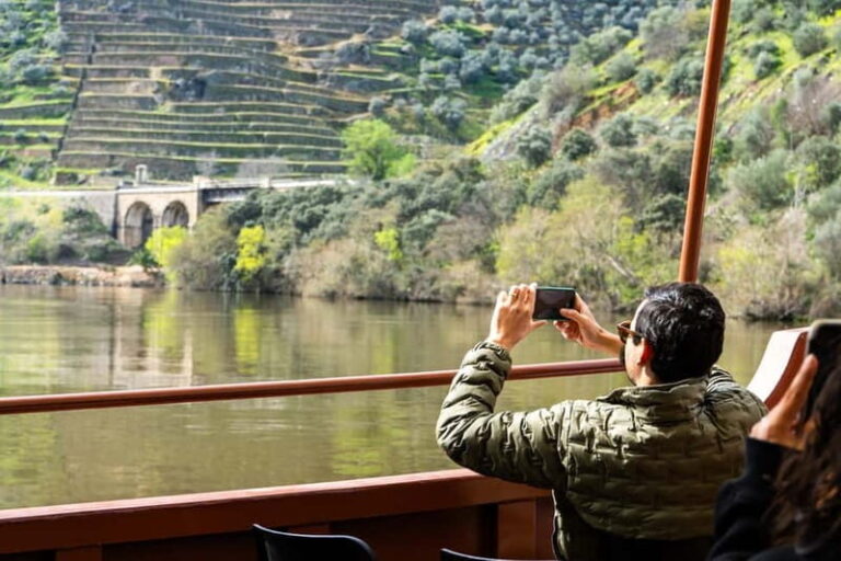 DOURO PREMIUM - A Deep Dive Into the Douro Premium Tour