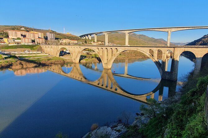Douro Valley Tour with Train and Vinho Verde - Why This Tour Offers Great Value