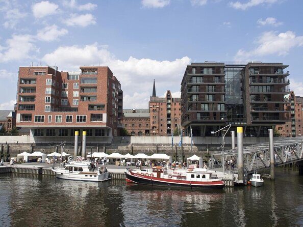 Down Town to Speicherstadt, HafenCity and Elbphilharmonie - Who Will Love This Tour?