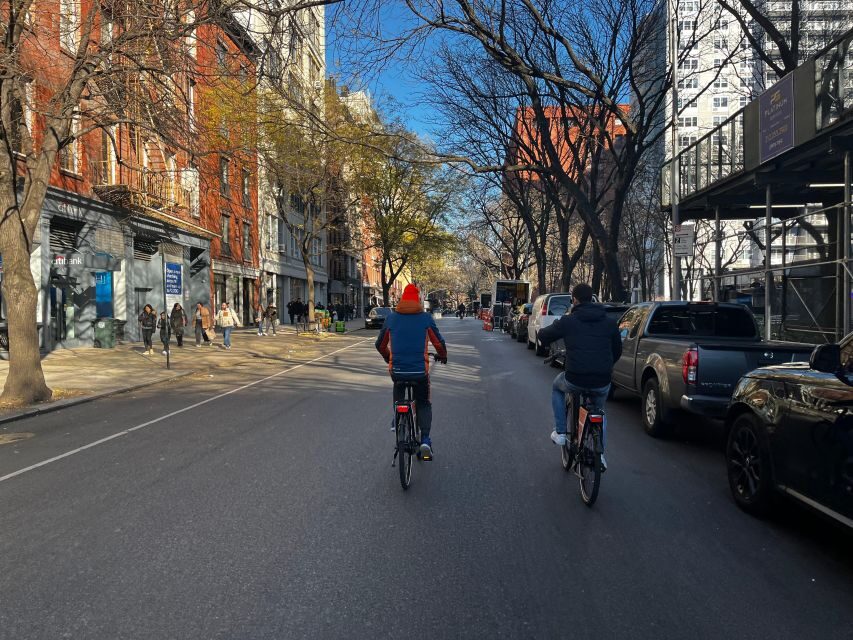 Downtown Bike Tour with Stylish Dutch Bikes or E-bikes! - Starting Point and Route Details