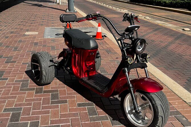 DownTown Houston Premium Trike 2 Seater Self Guided Tour - Who Is This Tour Best Suited For?