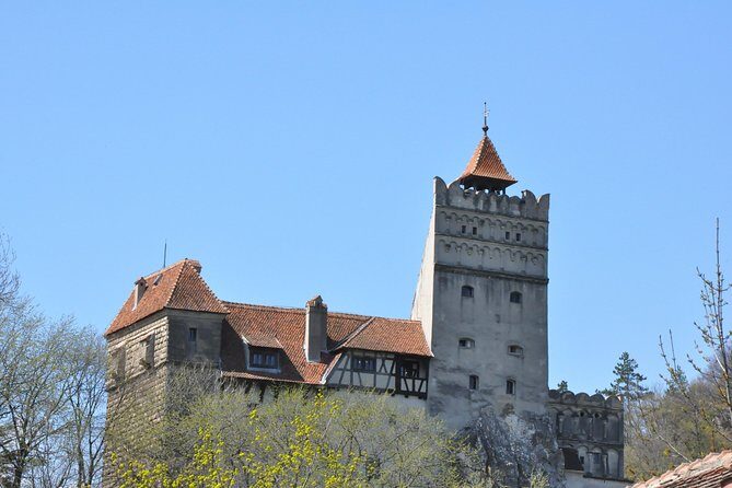 DRACULA CITY BREAK Bran Castle, Peles Castle Sinaia, Brasov City - Analyzing the Value