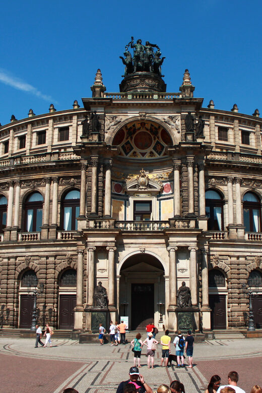 Dresden: Sightseeing Walking Tour in English - Why This Tour Offers Good Value