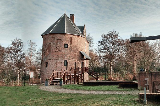 Drive it yourself electric History and Castle GPS audio tour - The Sum Up