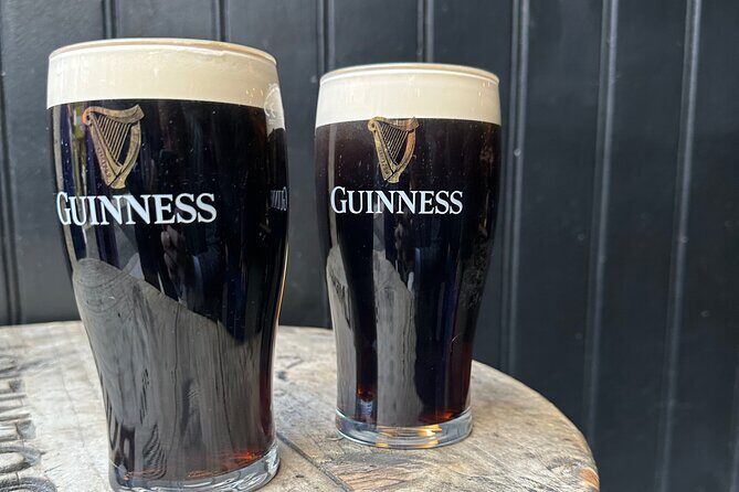 Dublin Pub Tour: Guinness Perfect Pour, Whiskey, Music and More - Discover Dublin’s Authentic Pubs on a Fun-Filled Tour