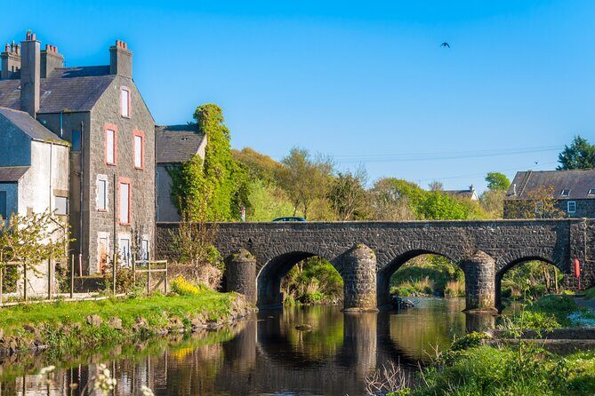 Dublin to Belfast City, Bushmills and Giant's Causeway Day Tour - Practical Details and Insights