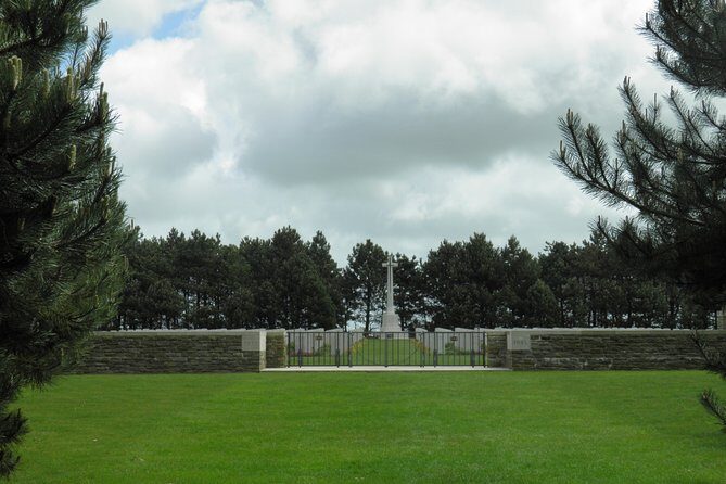 Dunkirk Operation Dynamo Battlefield tour from Ypres,Arras, Bruges or Lille - A Deep Dive Into the Dunkirk Operation Dynamo Battlefield Tour