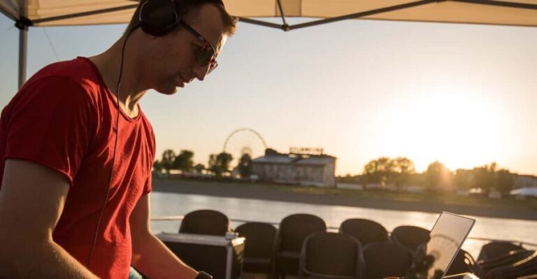 Düsseldorf: 2-Hour Evening Rhine River Cruise with Live DJ - The Sum Up