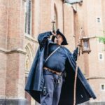 Düsseldorf: Guided Tour with a Night Watchman - Authenticity and Guide Quality