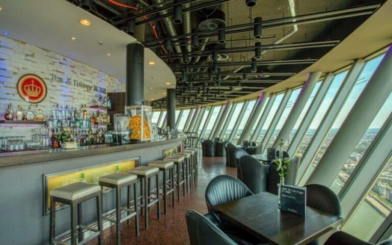 Düsseldorf: Media Harbor and Rhinetower - Final Thoughts