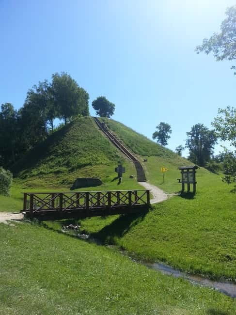 Dzukija National Park and Grutas Park: Full-Day Tour - Practical Details and Value
