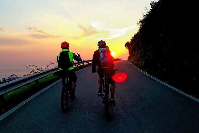 E-bike in Portofino promontory around the traditional fishing villages - The Sum Up