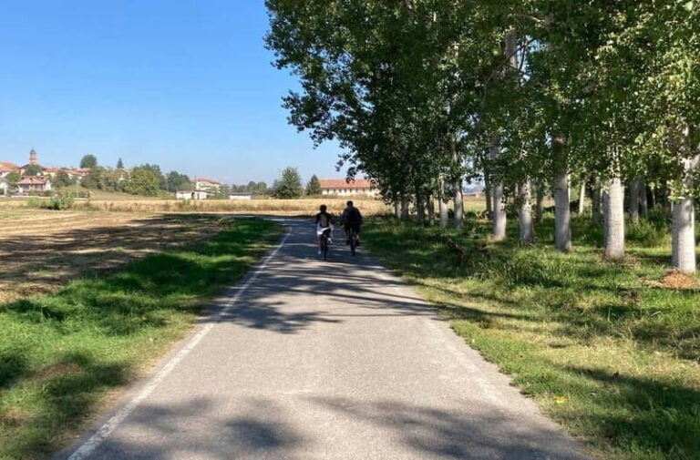 E-Bike Rental in Roero - Who Will Love This Experience?