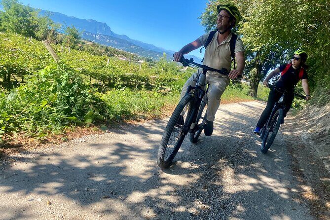 E-Bike tour and Wine tasting in the Austrian Fort from Pastrengo - Discovering Veneto’s Countryside on Two Wheels