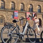 E-bike tour with Florentine tour guide, toast included - In-Depth Look at the Experience