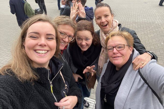 e-Scavenger hunt The Hague: Explore the city at your own pace - Frequently Asked Questions