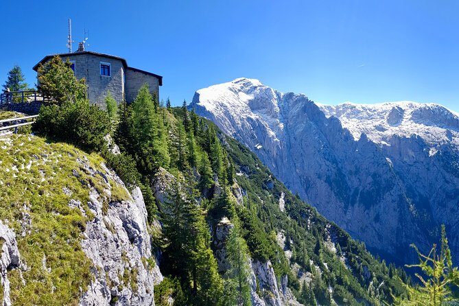 Eagle's Nest and Hallstatt Private Tour from Salzburg - What the Tour Does Well