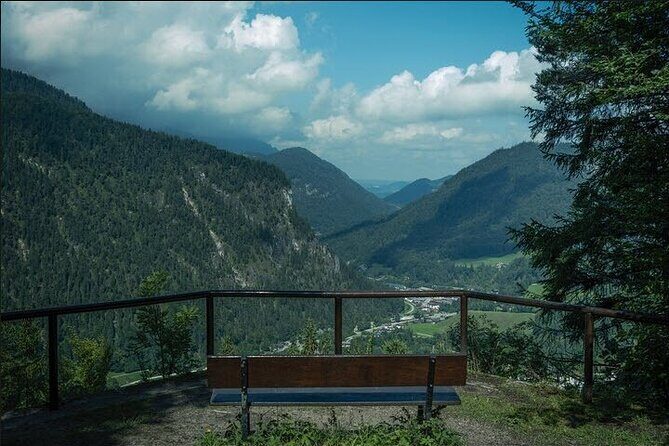 Eagle's Nest Berchtesgaden Private Full Day WWII Historical Tour - Who Should Consider This Tour?
