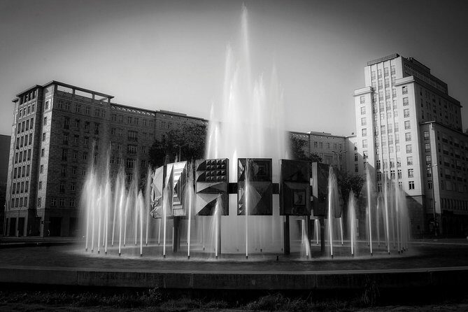 East Berlin: City of Shadows Walking Tour - The Itinerary in Detail: What You’ll Experience
