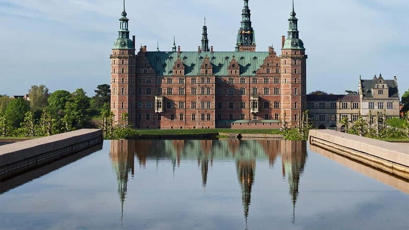 Easy Pace Tour of Kronborg Castle and Frederiksborg Palace - The Real Value of This Tour