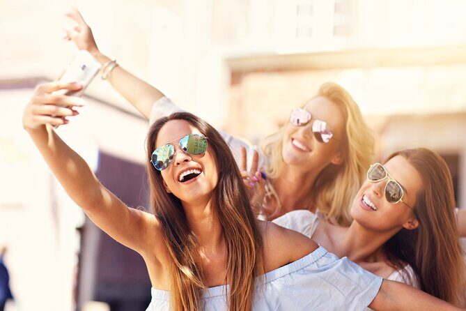 Echoes of Elegance: Chicagos Architectural Splendors - Frequently Asked Questions