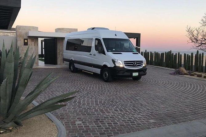 Economi Plus Private Transportation Los cabos Airport - In-Depth Review of the Los Cabos Airport Private Transfer