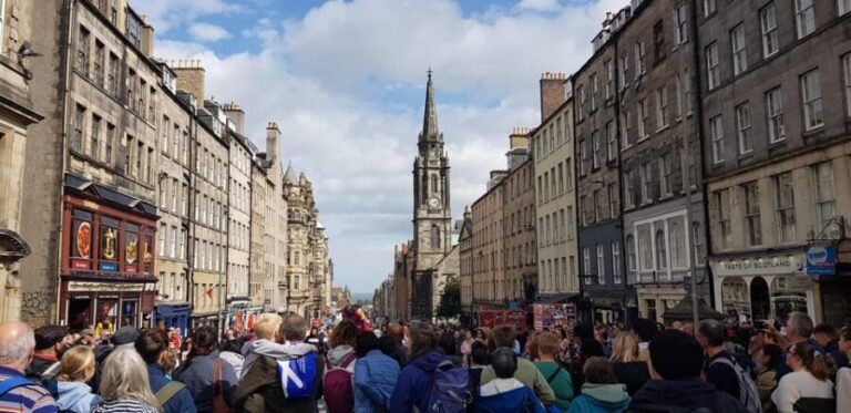 Edimbourg : Visite guidée privée en français avec Clémentine - The Value of a Private, Local-Guided Tour