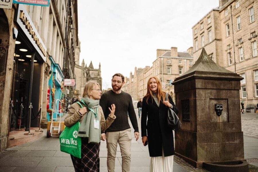 Edinburgh: Castle, Holyrood & Royal Mile Guided Tour - What the Tour Includes and What It Doesn’t
