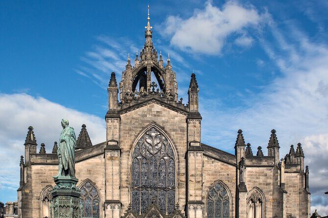 Edinburgh: Discover Edinburgh's Old Town Walking Tour - Key Points
