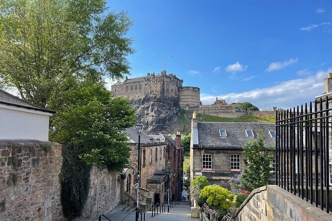 Edinburgh Experience By Car - Practical Details and What to Expect